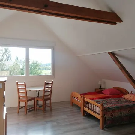 La Foret アパート *