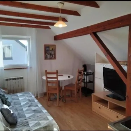 アパート La Foret